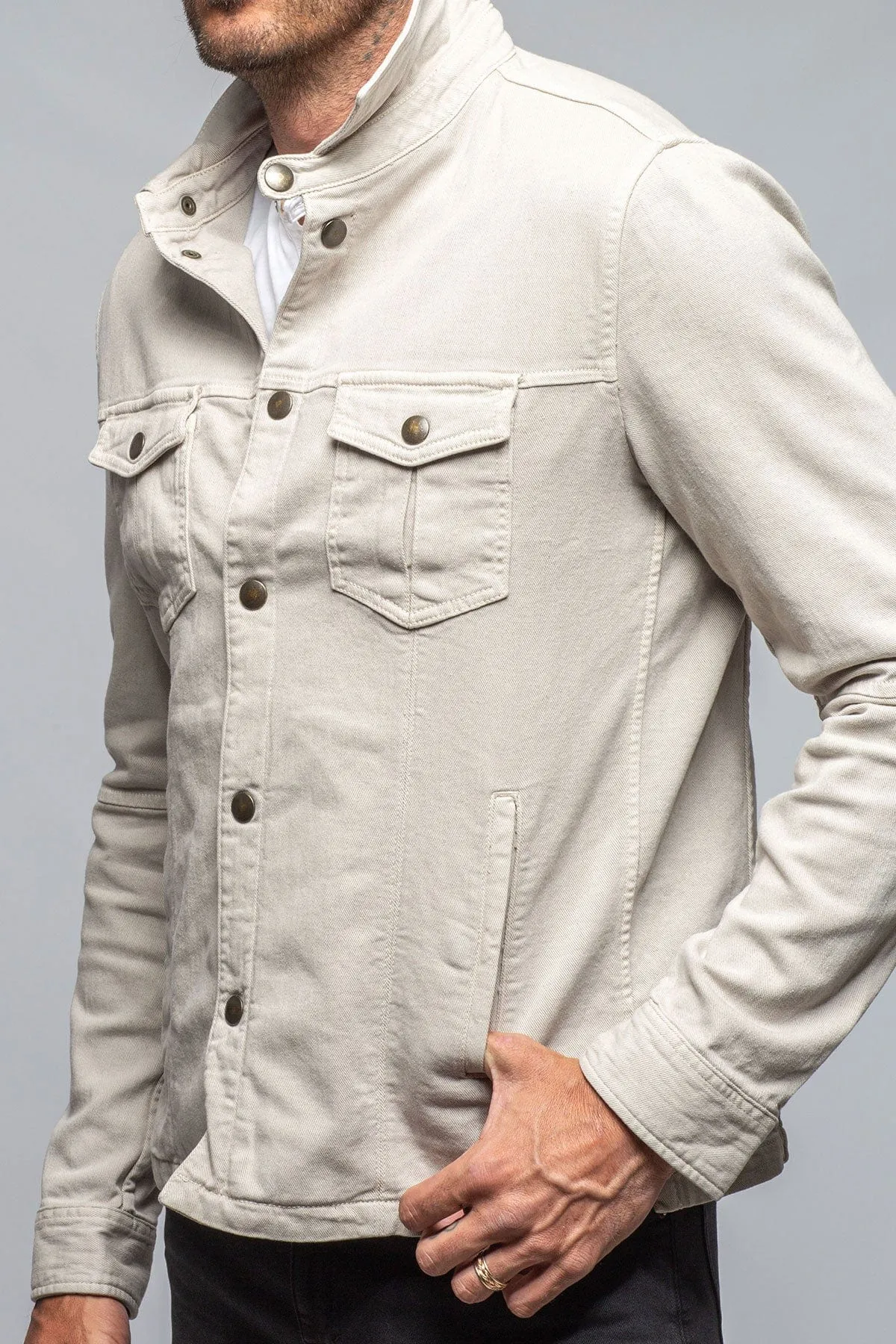 Leland Linen Trucker In Sasso