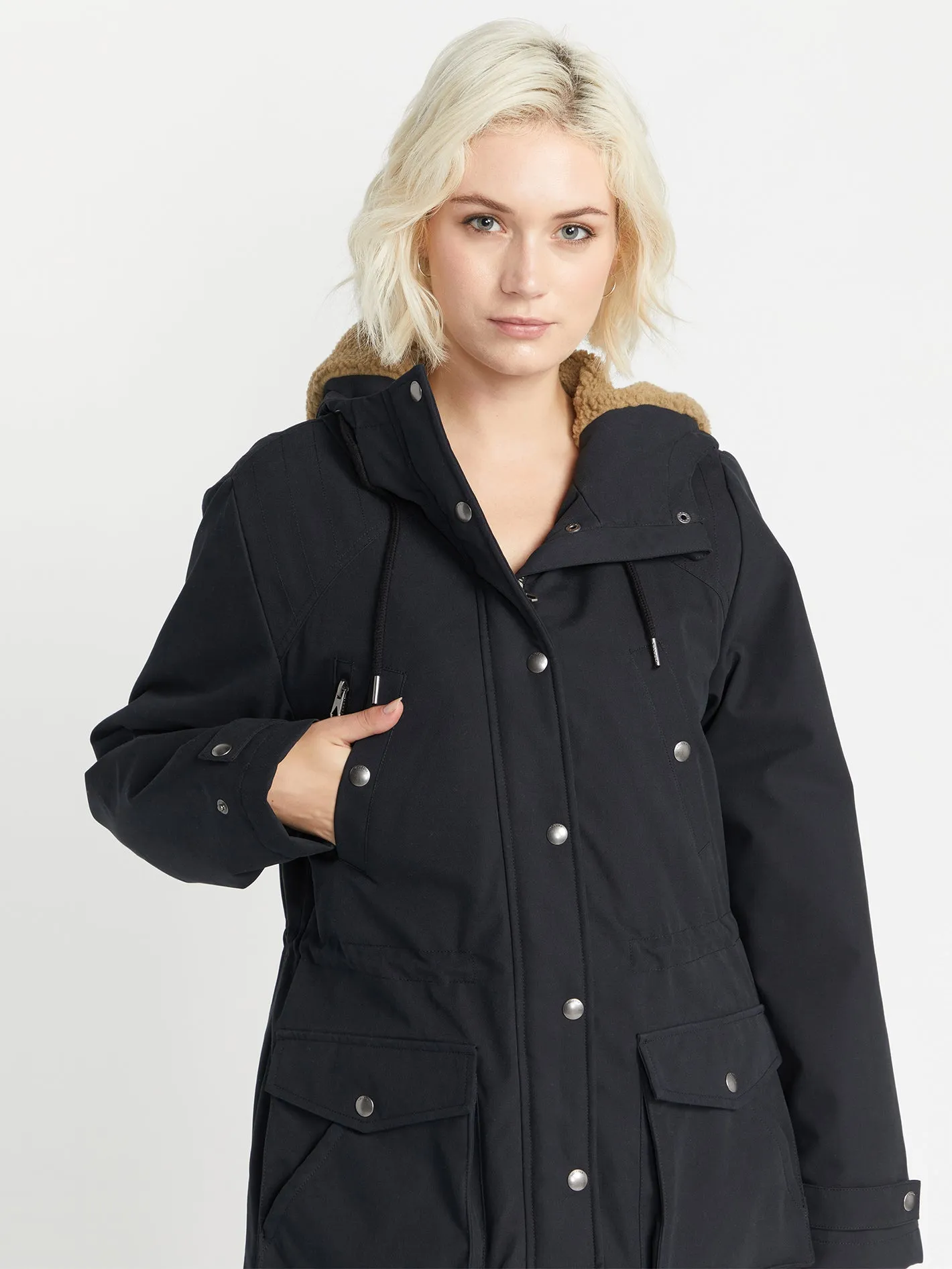 Walk On By 5K Parka Jacket - Black